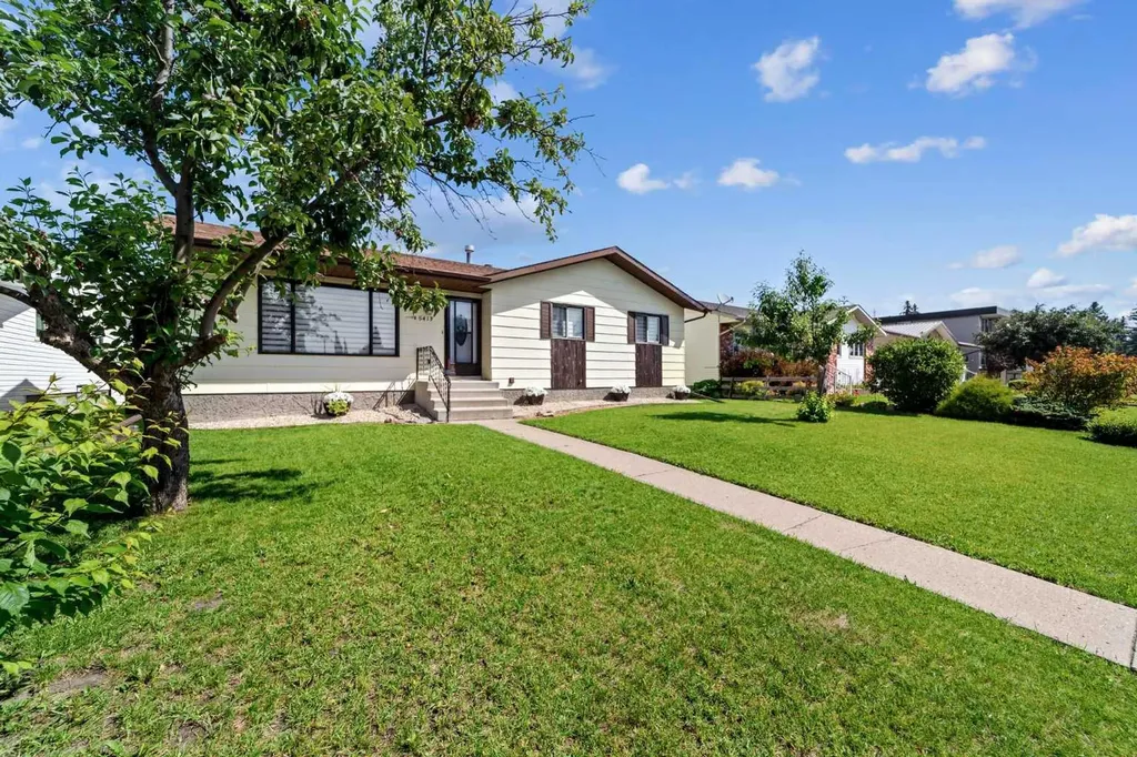 5413 48 Avenue W Forestburg AB T0B 1N0