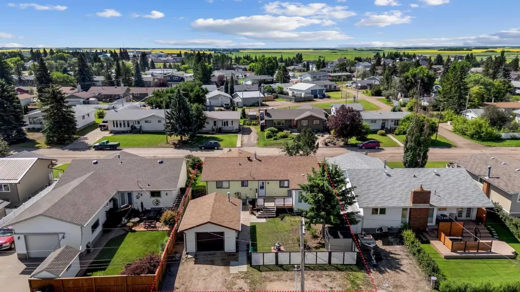 5413 48 Avenue W Forestburg AB T0B 1N0
