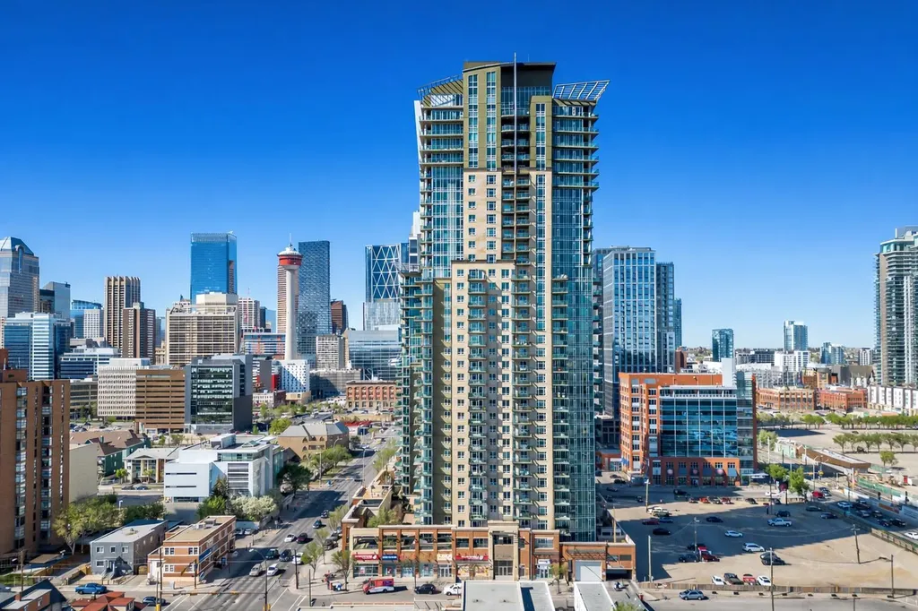 210 15 Avenue SE Calgary AB T2G 0B5