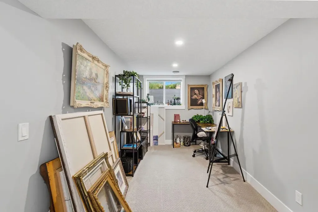 223 Oakland Place SW Calgary AB T2V 4G4