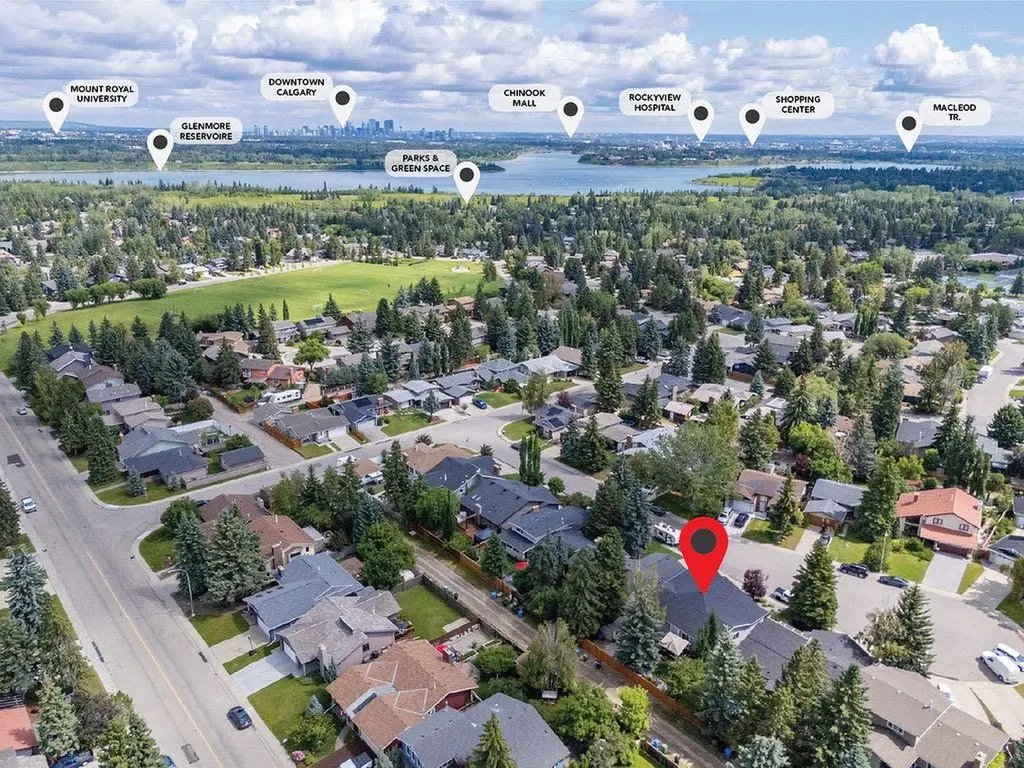 223 Oakland Place SW Calgary AB T2V 4G4