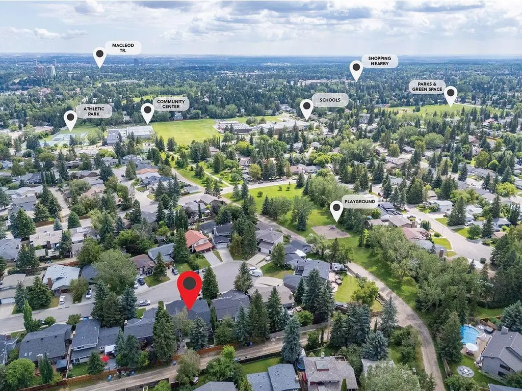 223 Oakland Place SW Calgary AB T2V 4G4