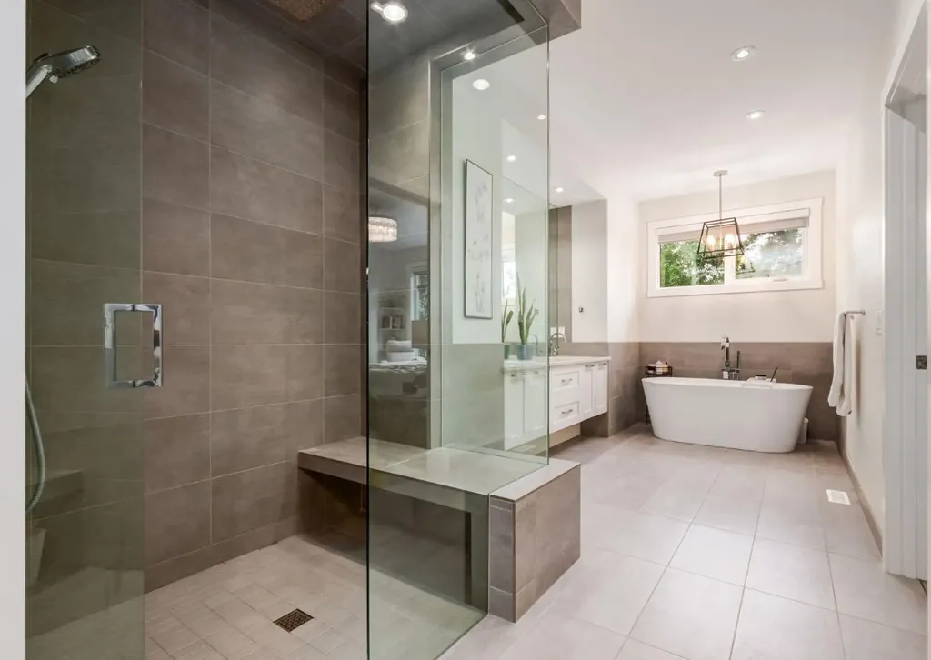 508 14 Avenue NE Calgary AB T2E 1E7