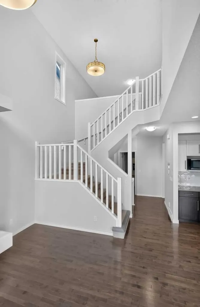 80 Nolancrest Green NW Calgary AB T3R0V8
