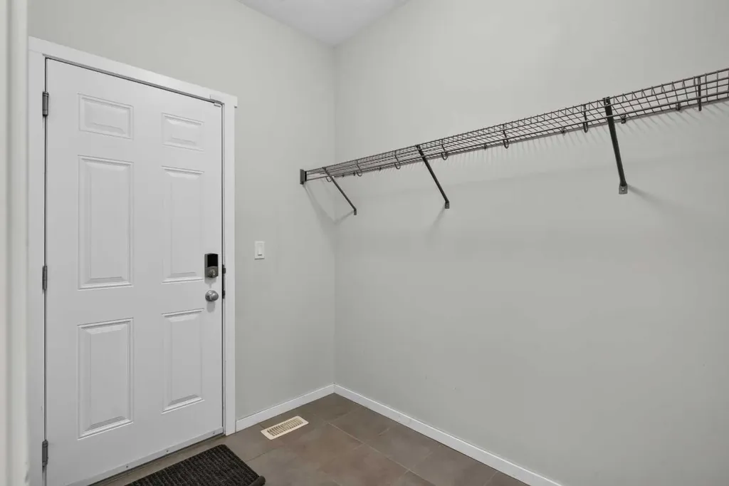 80 Nolancrest Green NW Calgary AB T3R0V8