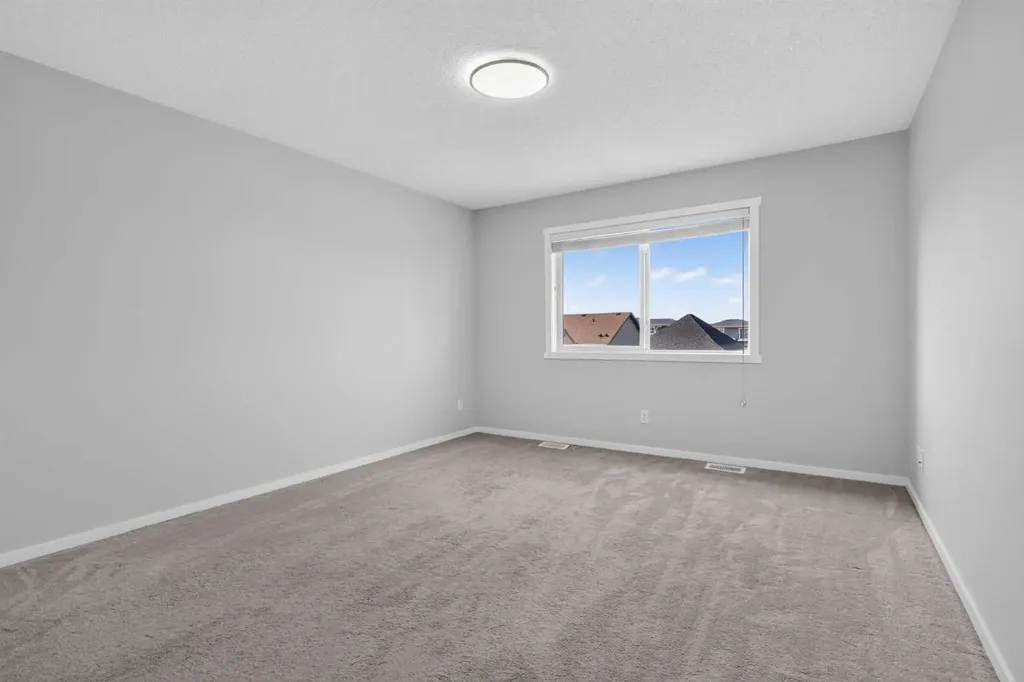 80 Nolancrest Green NW Calgary AB T3R0V8