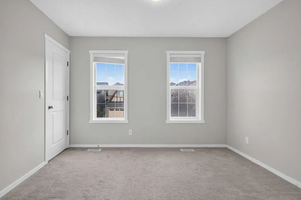 80 Nolancrest Green NW Calgary AB T3R0V8