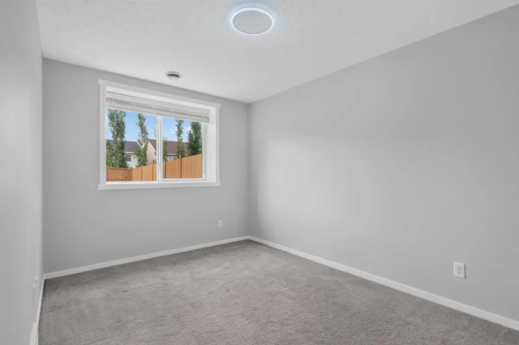 80 Nolancrest Green NW Calgary AB T3R0V8