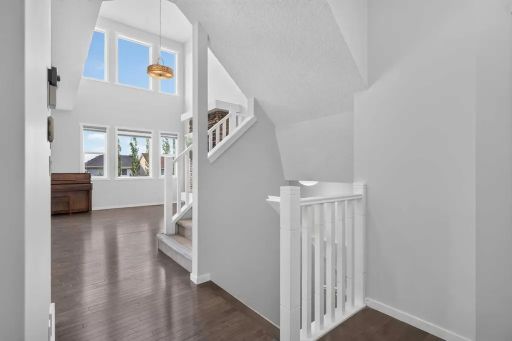 80 Nolancrest Green NW Calgary AB T3R0V8