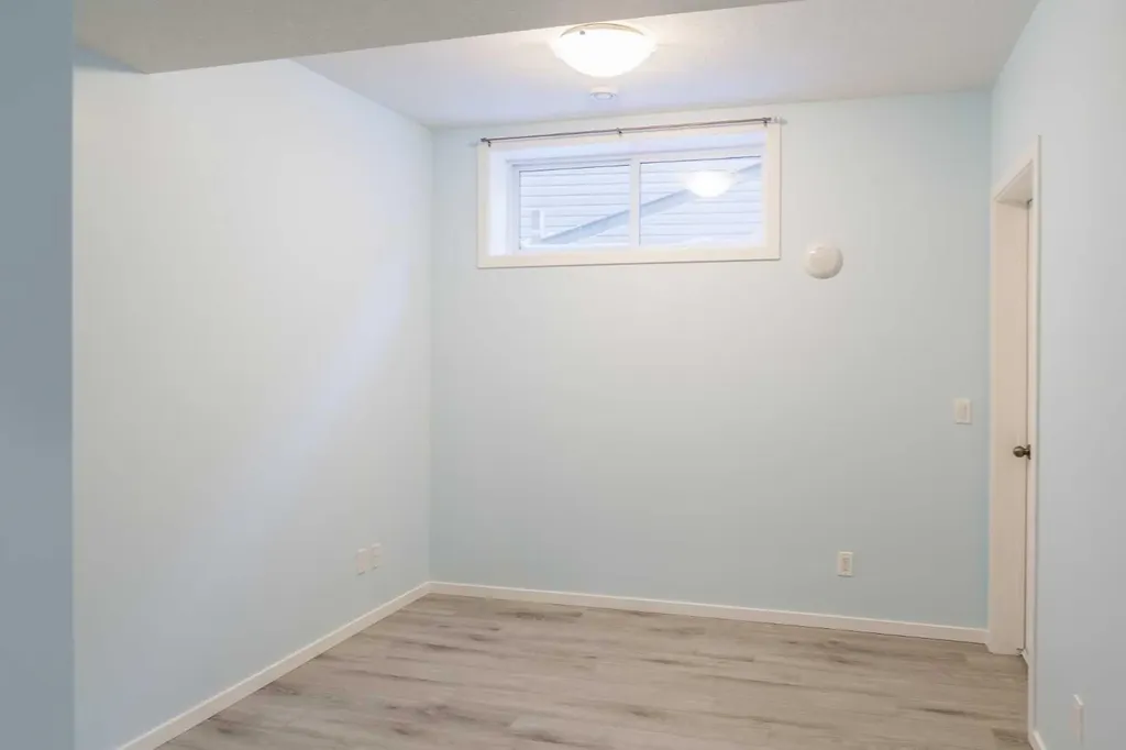 224 Kingston Way SE Airdrie AB T4A 0E9