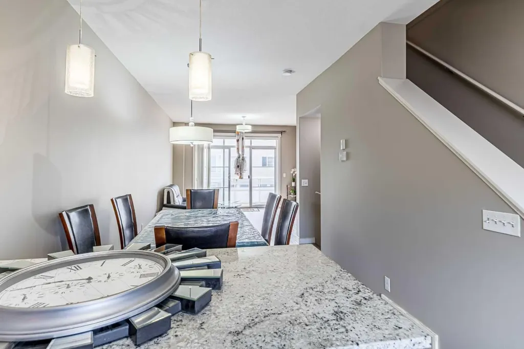 634 Redstone View NE Calgary AB T3N 0M9