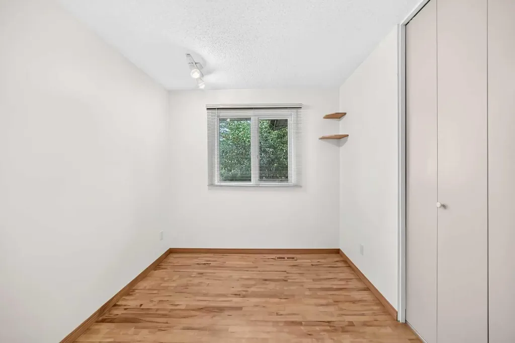 351 Cedarpark Drive SW Calgary AB T2W 2J5