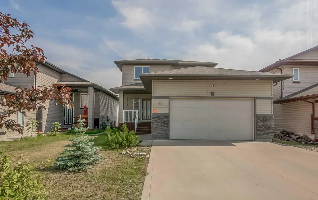 83 Pinnacle Lake Drive Grande Prairie AB T8W 0A9