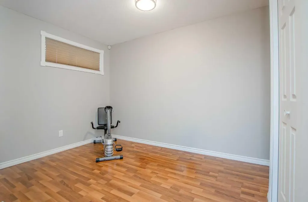 83 Pinnacle Lake Drive Grande Prairie AB T8W 0A9