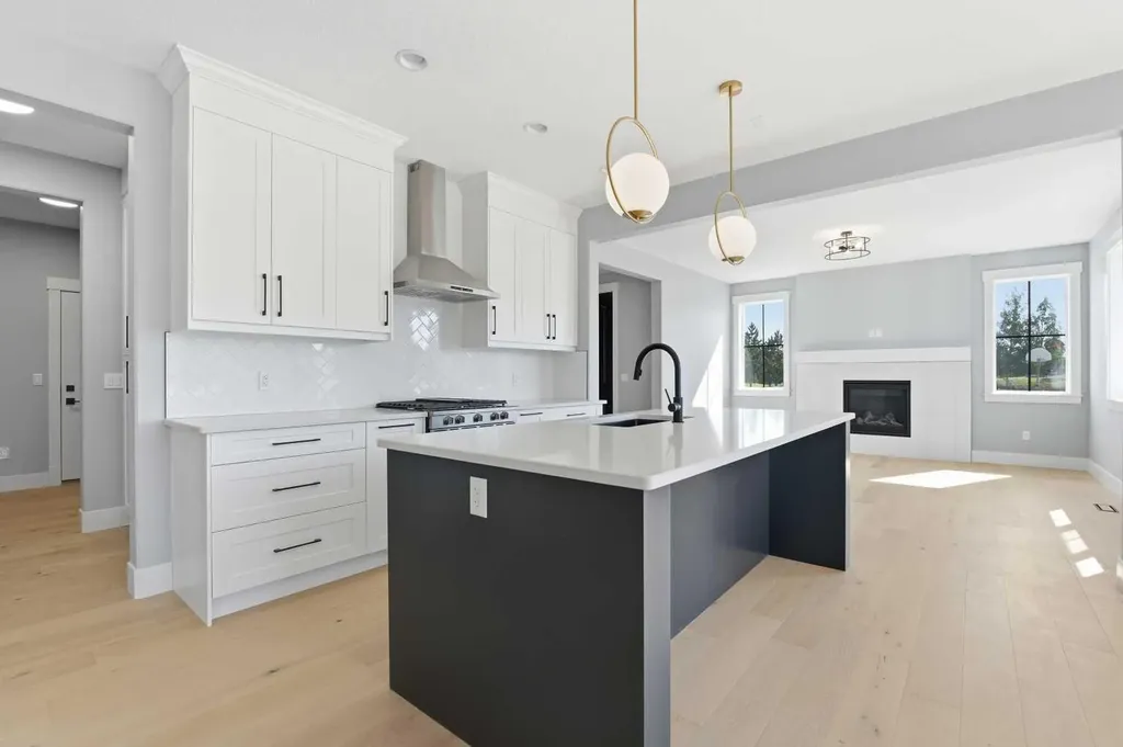1209 Coopers Drive SW Airdrie AB T4B 3T6