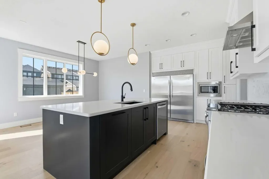 1209 Coopers Drive SW Airdrie AB T4B 3T6