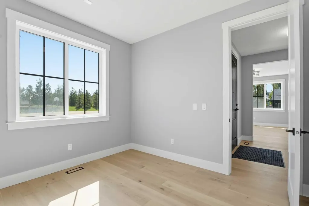 1209 Coopers Drive SW Airdrie AB T4B 3T6