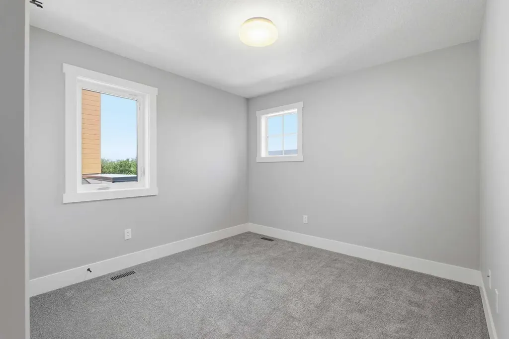 1209 Coopers Drive SW Airdrie AB T4B 3T6