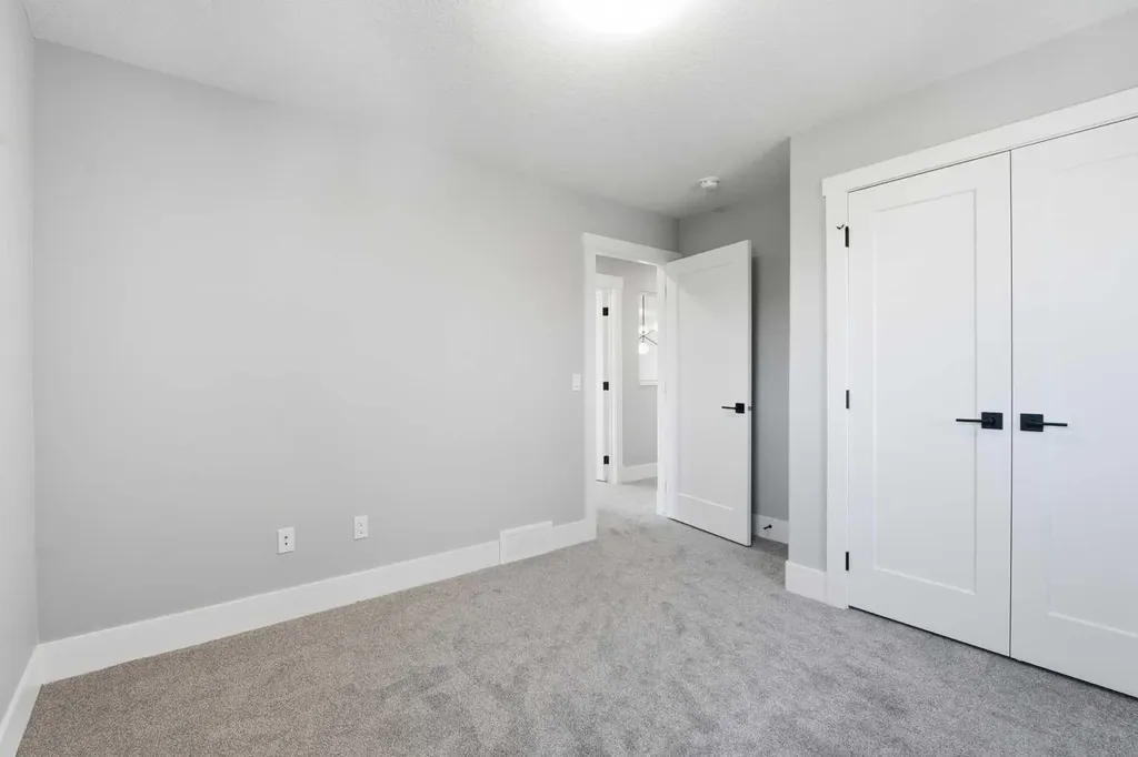 1209 Coopers Drive SW Airdrie AB T4B 3T6