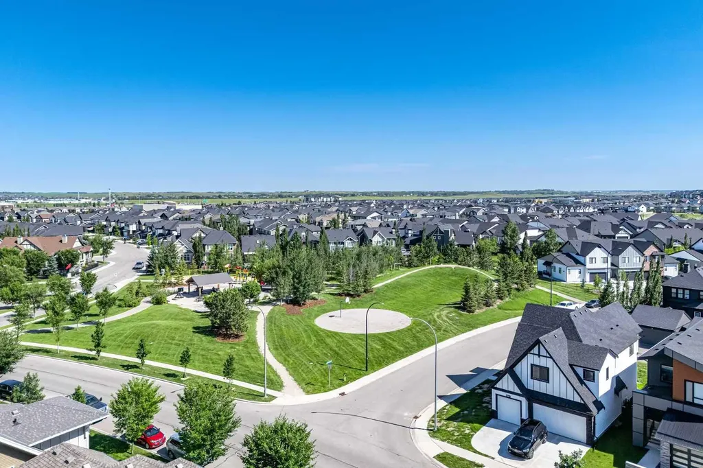 1209 Coopers Drive SW Airdrie AB T4B 3T6