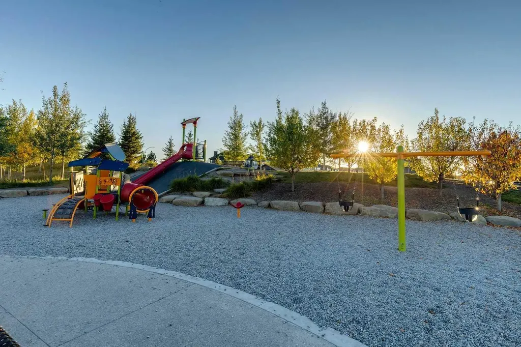1209 Coopers Drive SW Airdrie AB T4B 3T6