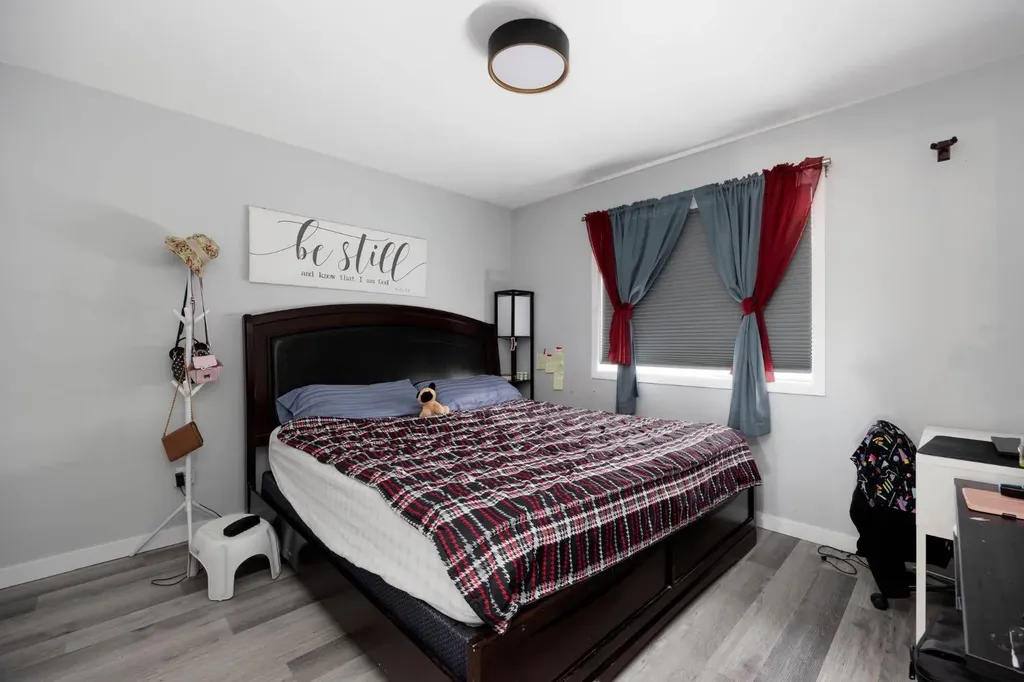 100 Paish Place Fort Mcmurray AB T9K2W4