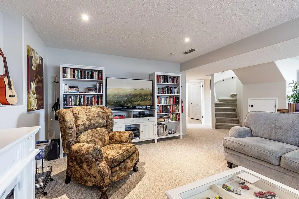 168 Hunt Crescent NE Medicine Hat AB T1C1Y5