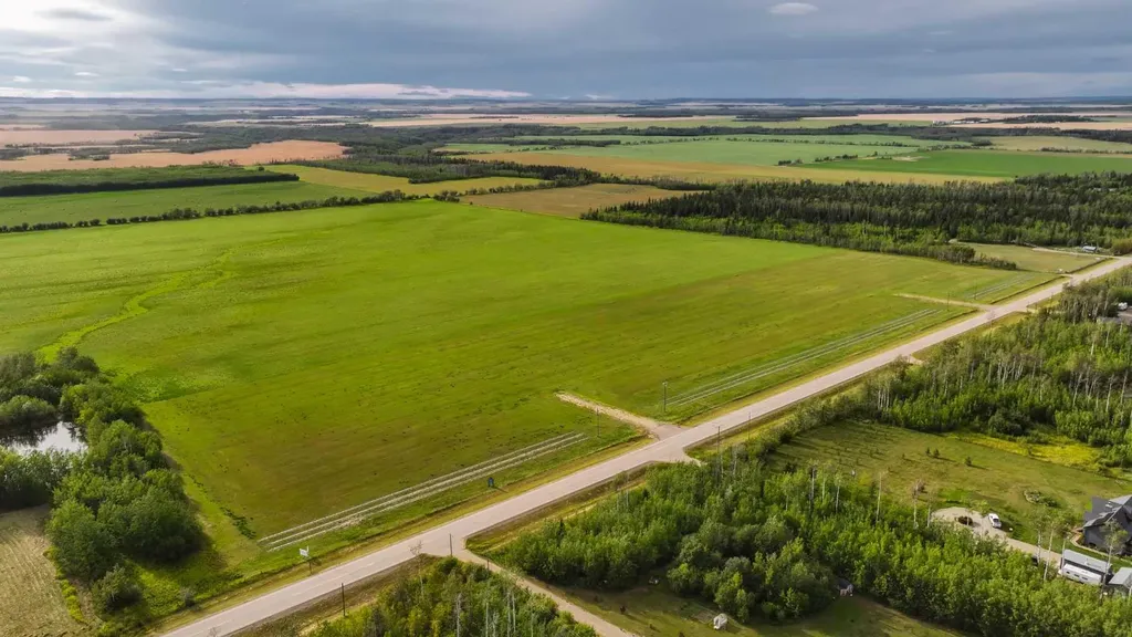 Lot 16/se-11-79-13-w6 Rural Saddle Hills County AB T0H 0A0