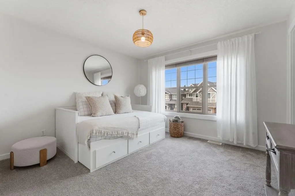 708 Coopers Square SW Airdrie AB T4B 0M1