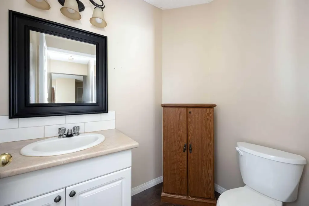 100 St. Laurent Way Fort Mcmurray AB T9K 2R4