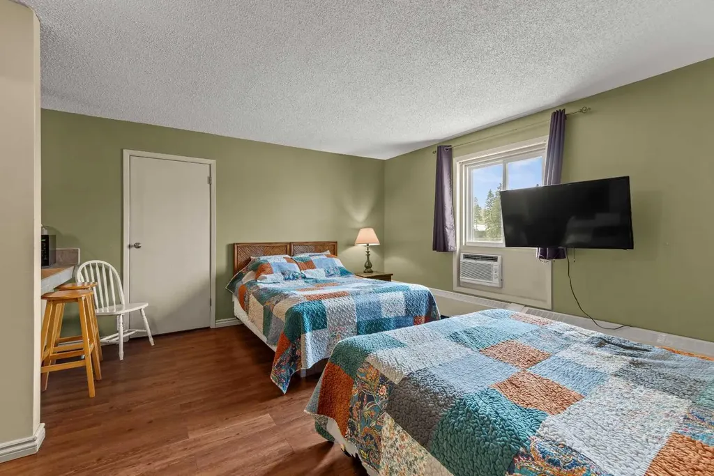 110 1 Avenue N Trochu AB T0M2C0