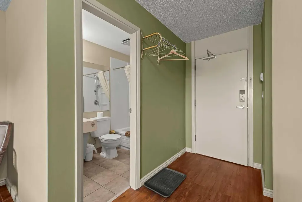 110 1 Avenue N Trochu AB T0M2C0