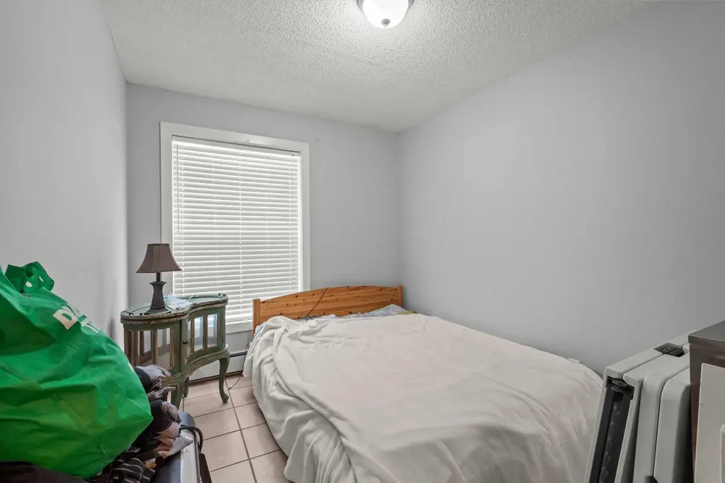 110 1 Avenue N Trochu AB T0M2C0