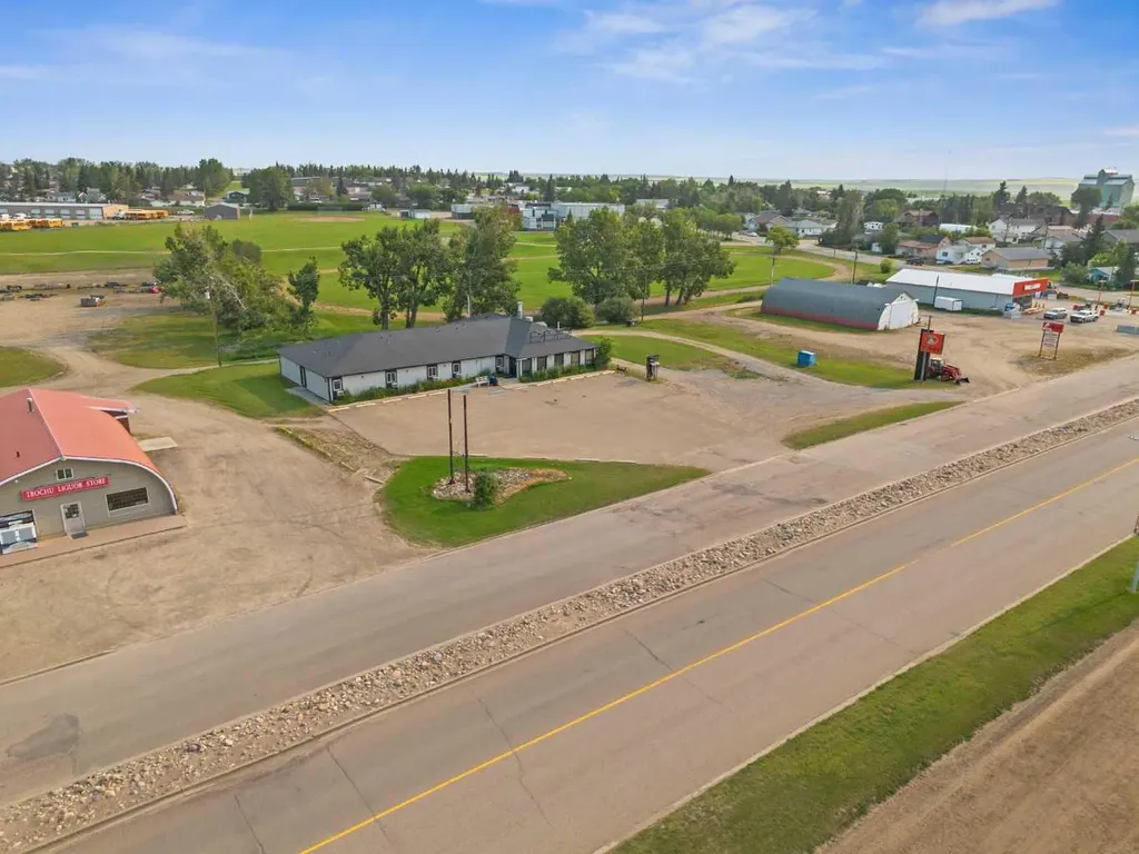 110 1 Avenue N Trochu AB T0M2C0