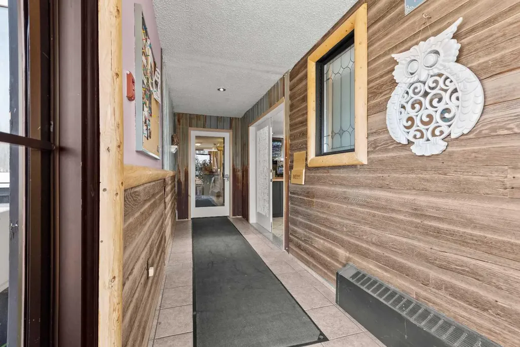 110 1 Avenue N Trochu AB T0M2C0