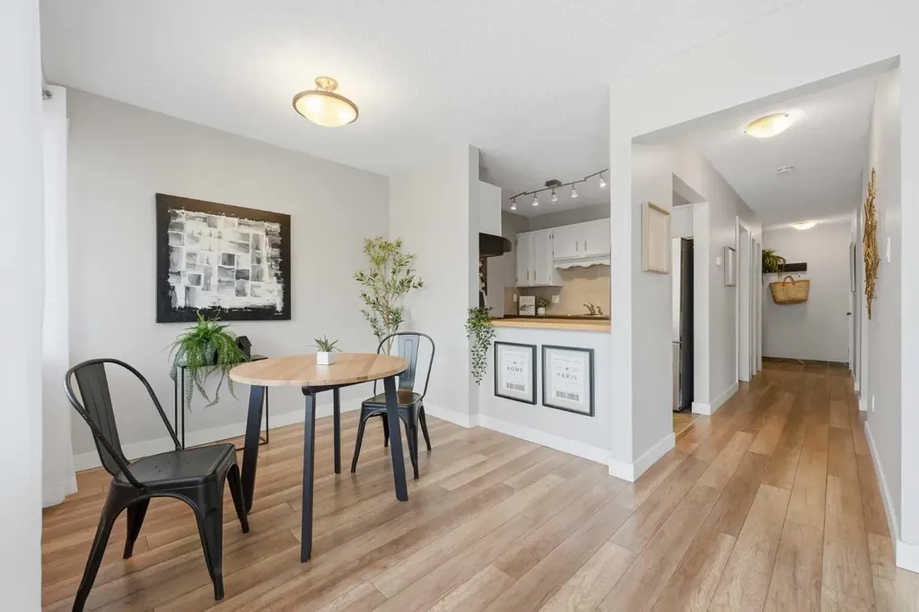 860 Midridge Drive SE Calgary AB T2X 1K1