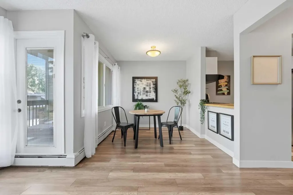 860 Midridge Drive SE Calgary AB T2X 1K1