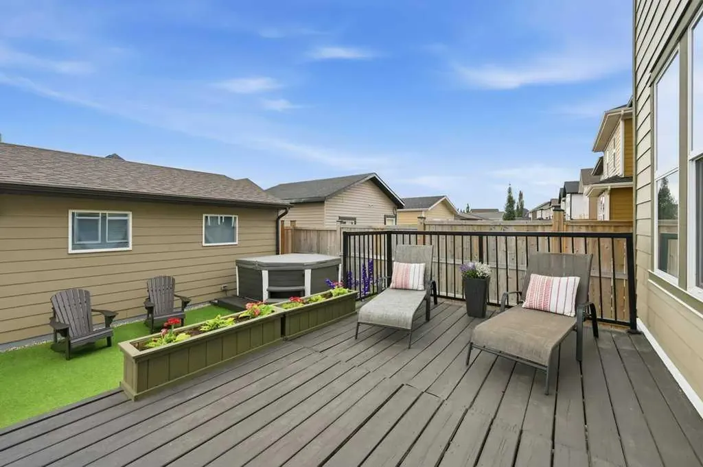 86 Marquis Common SE Calgary AB T3M1N7