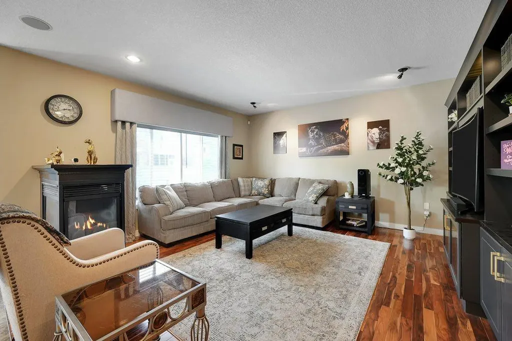 117 Marina Bay Chestermere AB T1X0P1