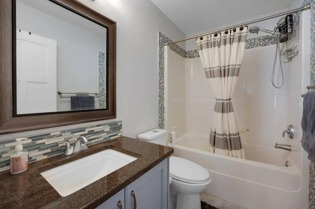 117 Marina Bay Chestermere AB T1X0P1