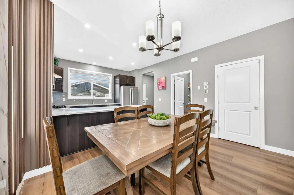 59 Corner Meadows Villas NE Calgary AB T3N 1J5
