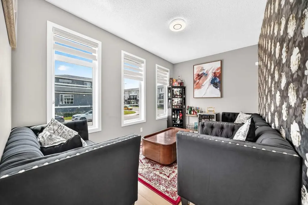 59 Corner Meadows Villas NE Calgary AB T3N 1J5