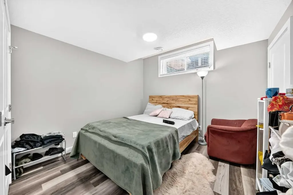 59 Corner Meadows Villas NE Calgary AB T3N 1J5