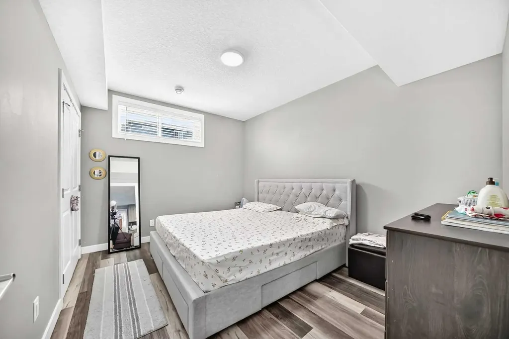 59 Corner Meadows Villas NE Calgary AB T3N 1J5