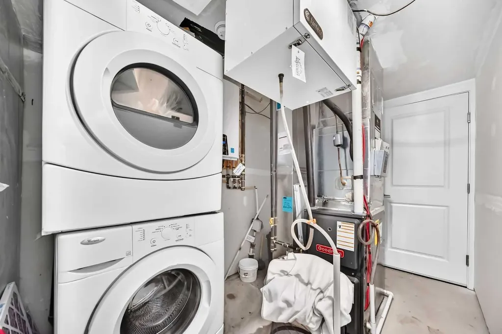 59 Corner Meadows Villas NE Calgary AB T3N 1J5