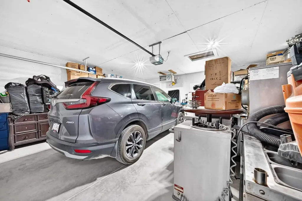 59 Corner Meadows Villas NE Calgary AB T3N 1J5
