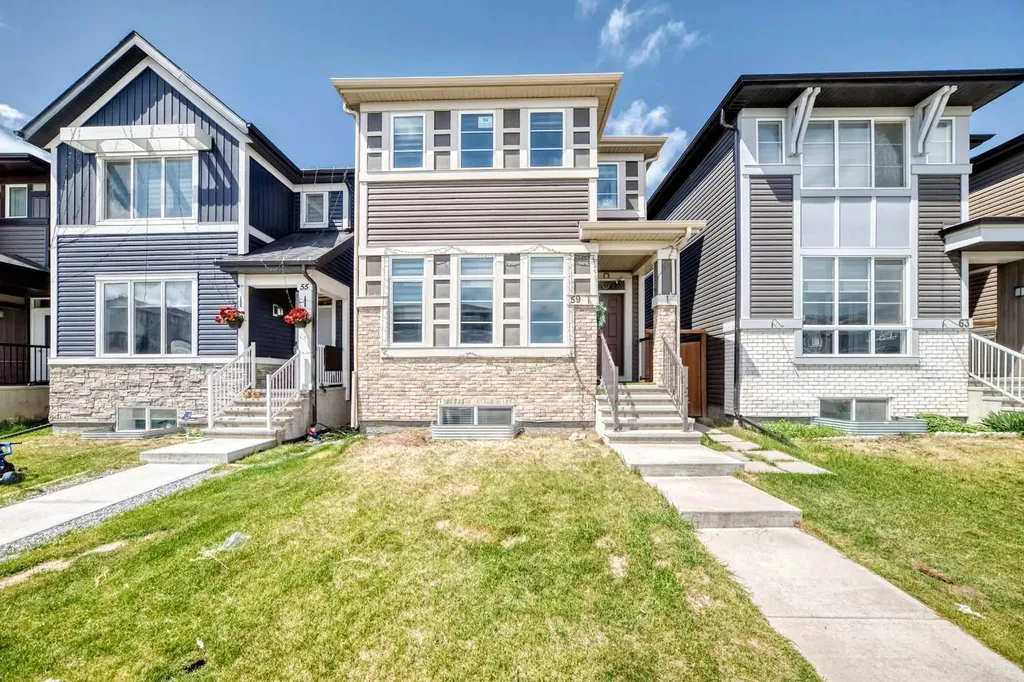 59 Corner Meadows Villas NE Calgary AB T3N 1J5