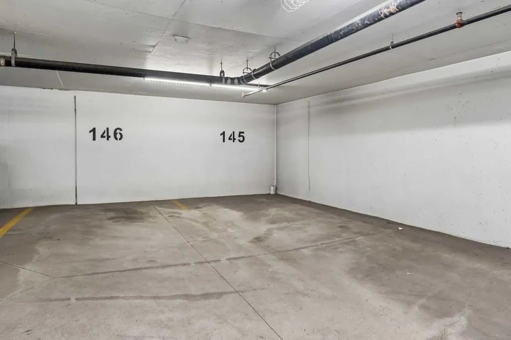 1025 5 Avenue SW Calgary AB T2P 1N4