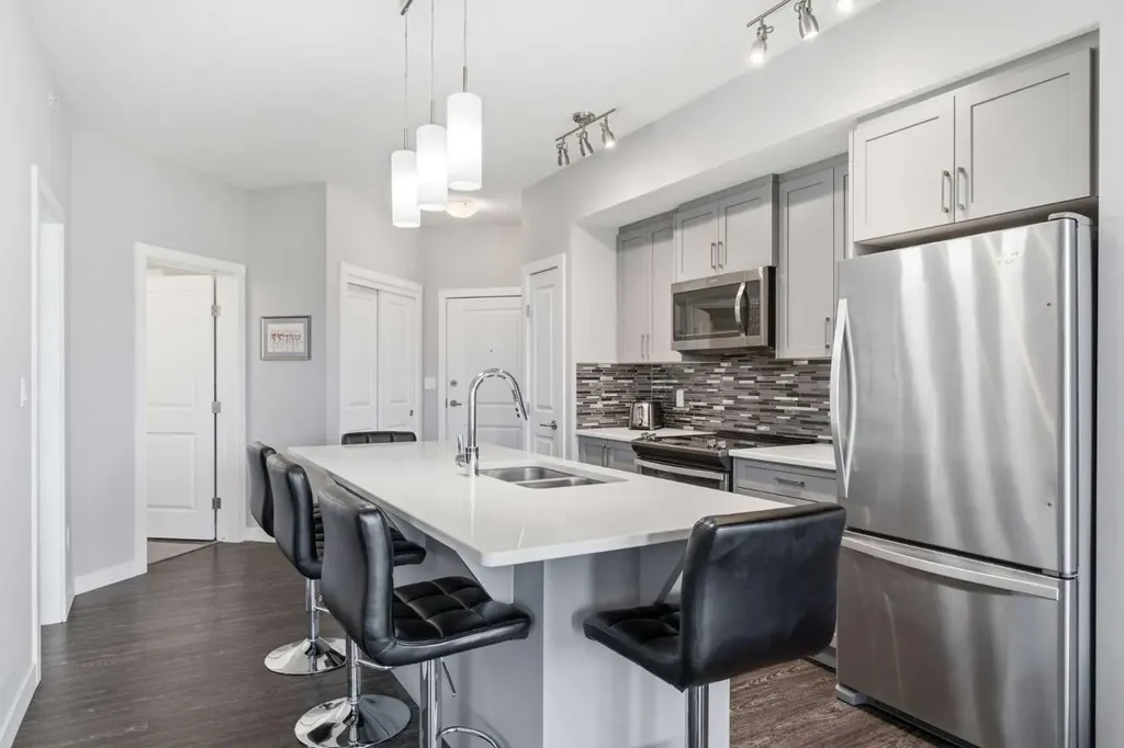3727 Sage Hill Drive NW Calgary AB T3R 1T7