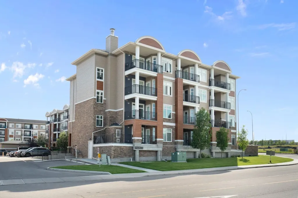 3727 Sage Hill Drive NW Calgary AB T3R 1T7